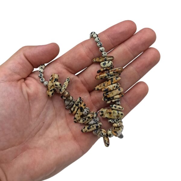 Second image of Collar de gemas Longstone - Piedra dálmata