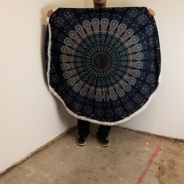 Second image of Pequeño Mandala Roundie de algodón (130 cm) - Azules de pavo real